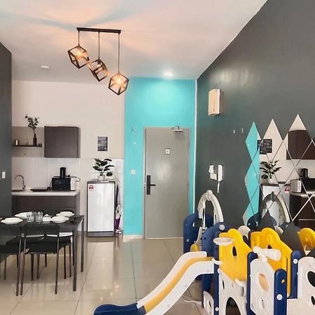 Ezhome Mesahill Nilai Exteriör bild