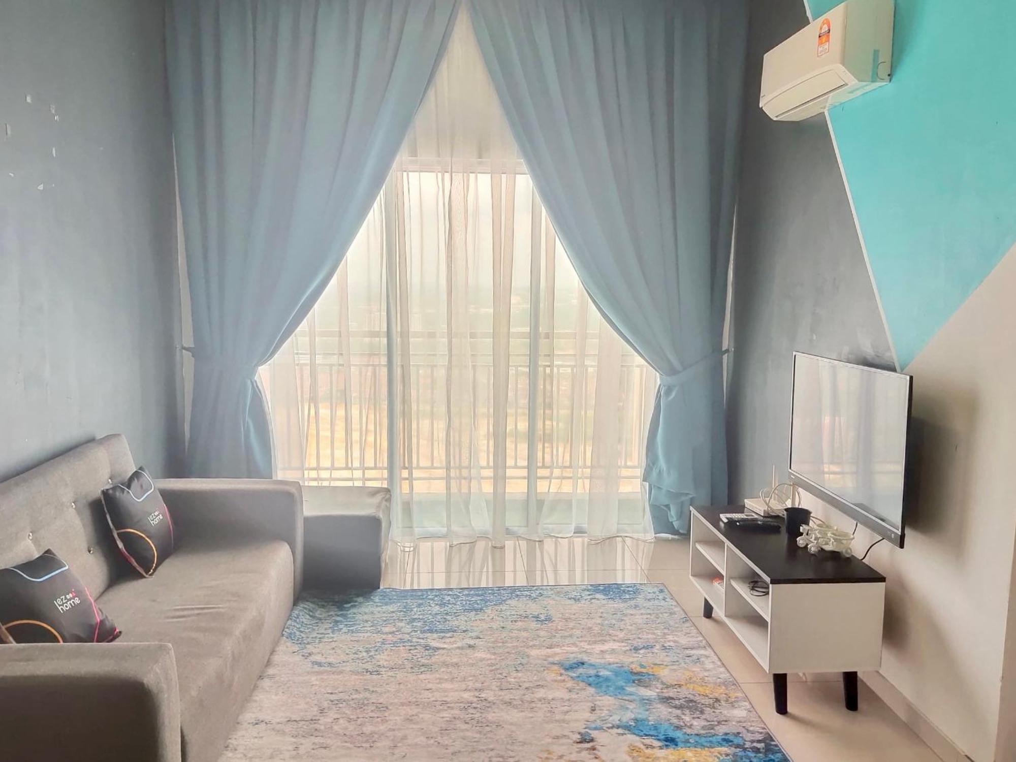 Ezhome Mesahill Nilai Exteriör bild